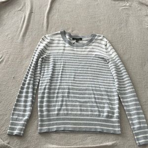 Adorable gray and white BR sweater